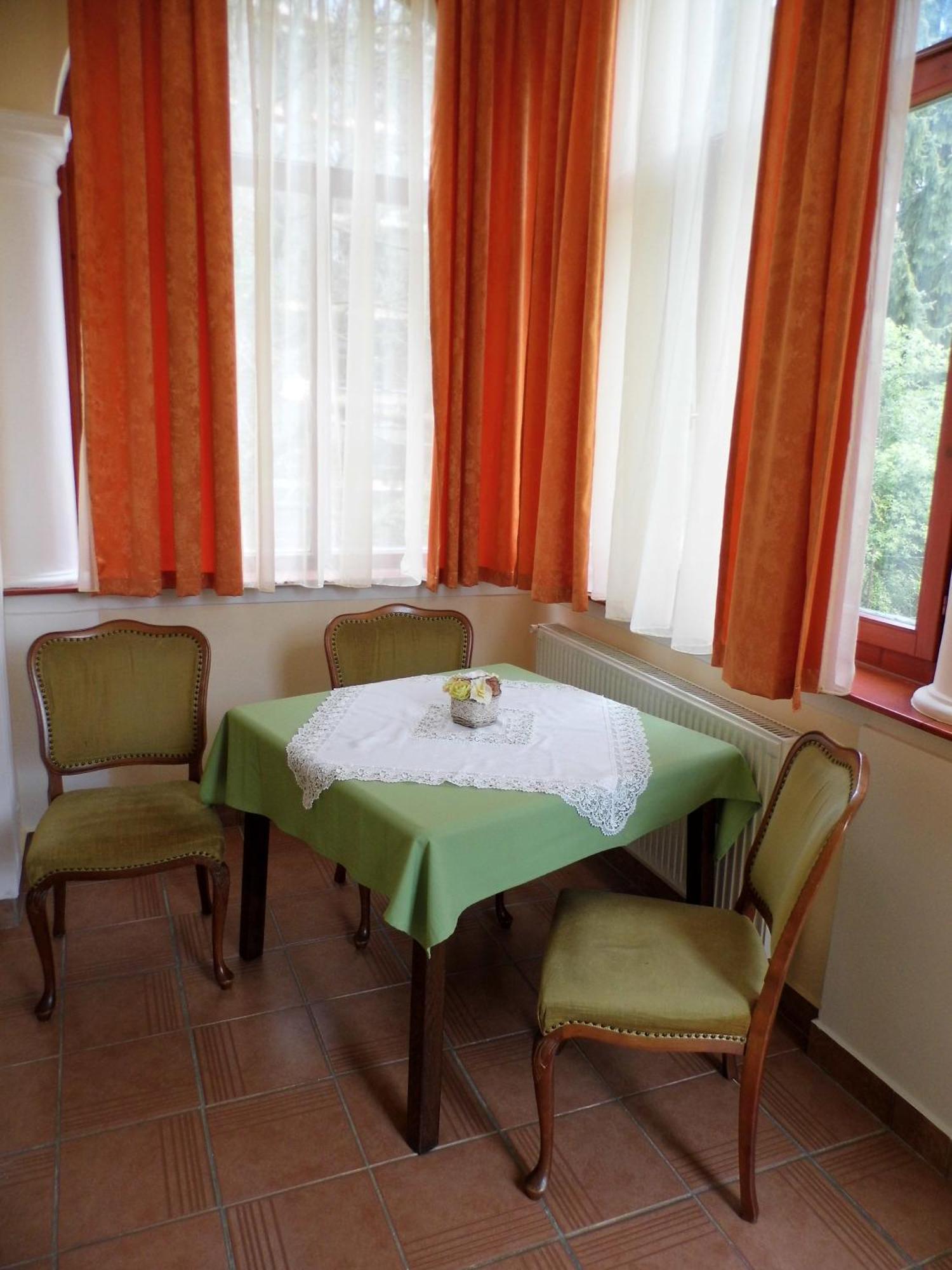 Anna Villa Keszthely Cameră foto